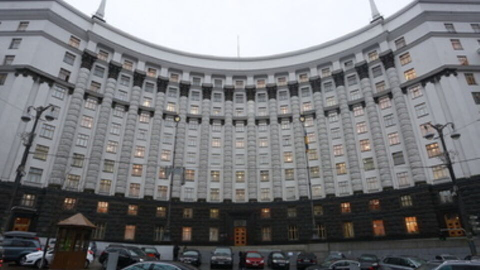 Отчитіваться о ситуации в стране в день выборов будут в правительстве