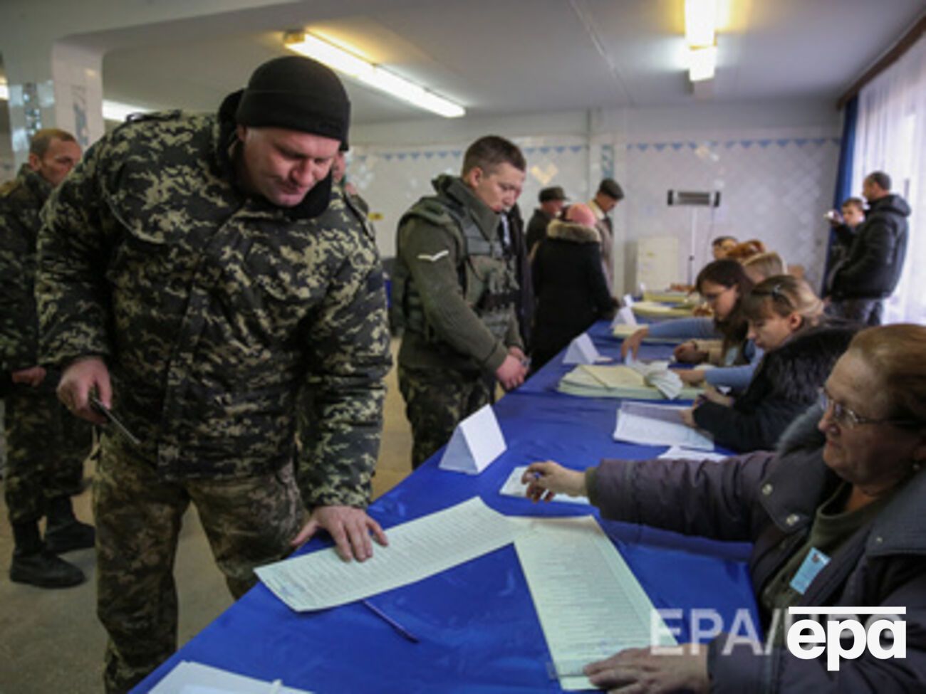 Военные голосуют по месту дислокации