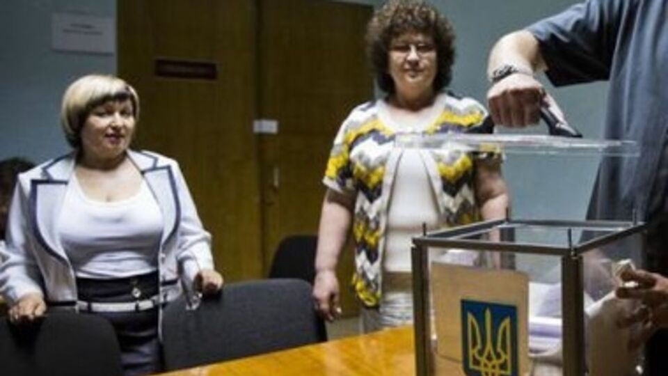 Голосование на внеочередных выборах в Раду на семи избирательных участках за рубежом завершилось