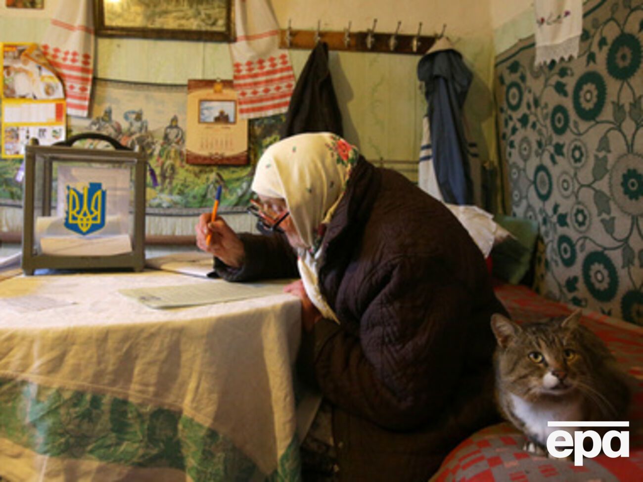 Во Львовской области комиссия оставила 17 чистых бюллетеней избирателю