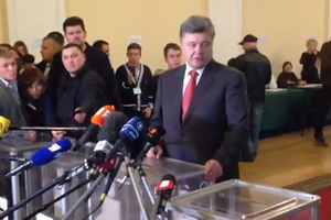 Петр Порошенко: Порядок определяется не наличием воров в законе и бандитов, а способностью правоохранительных органов противостоять им