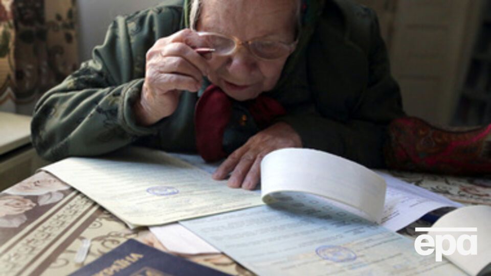 Боевики "ЛНР" решили физически помешать голосовать жителям Луганской области