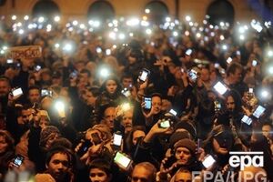 В Будапеште протестуют против налога на интернет