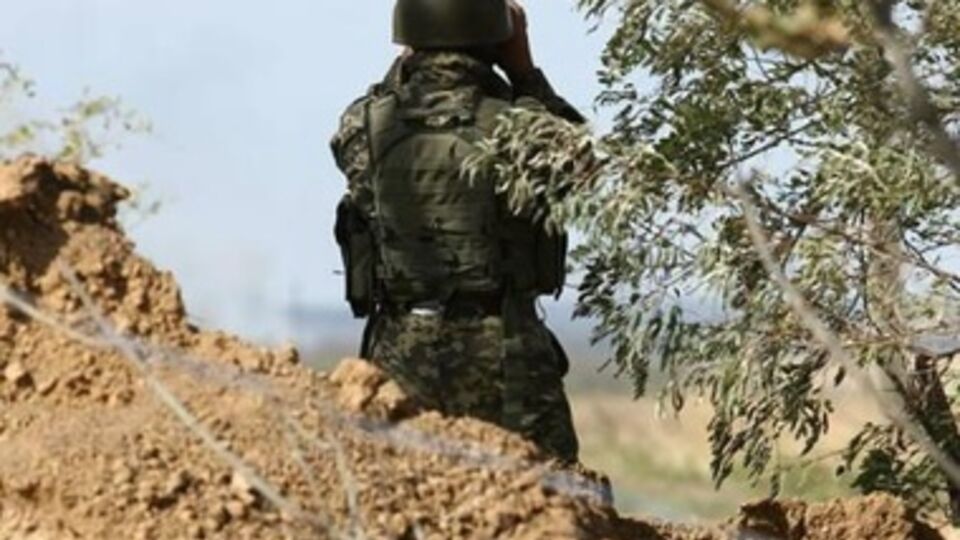 РФ продолжает вести воздушную разведку на границе при помощи авиации