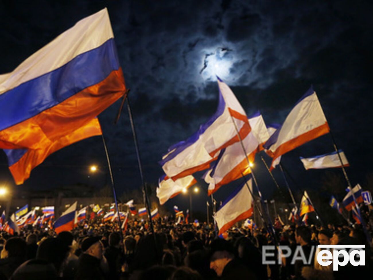 В аннексированном Крыму нарушаются права человека, заявили в Совете Европы