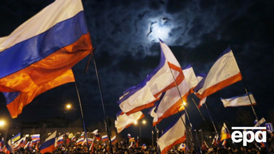 В аннексированном Крыму нарушаются права человека, заявили в Совете Европы