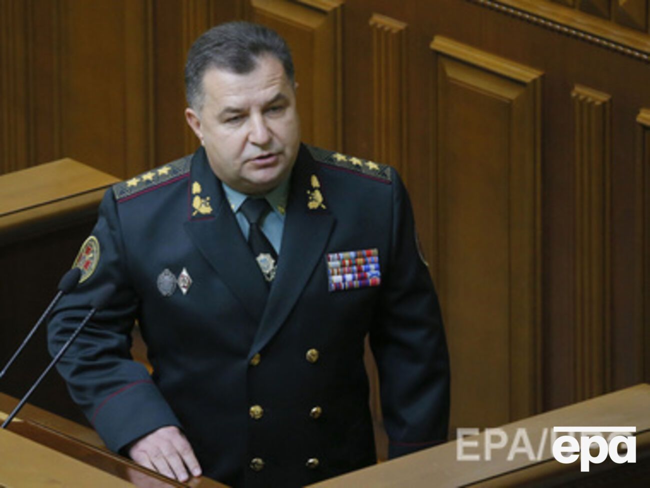 Порошенко ввел в состав СНБО нового министра обороны