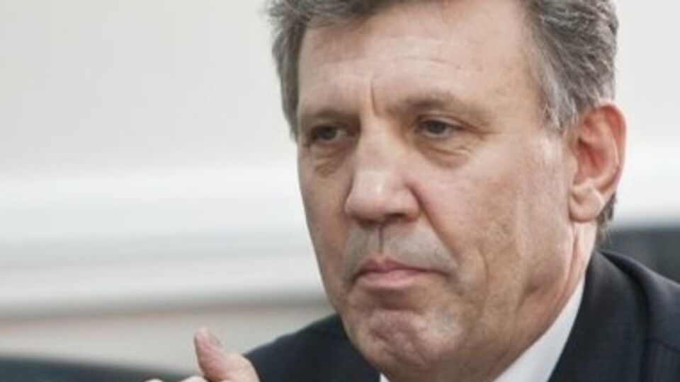 Именно Кивалов признал победу Виктора Януковича на сфальсифицированных выборах 2004 года