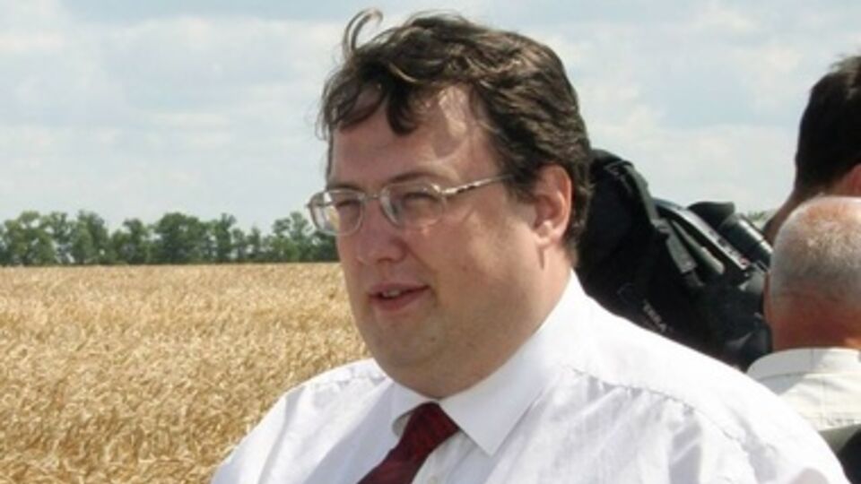 Геращенко: "Оппозиционный блок" вообще не рассматривается в качестве партнеров по коалиции