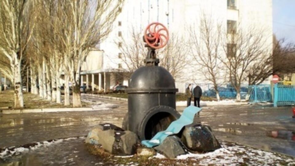 На улицах Луганска появляется свет