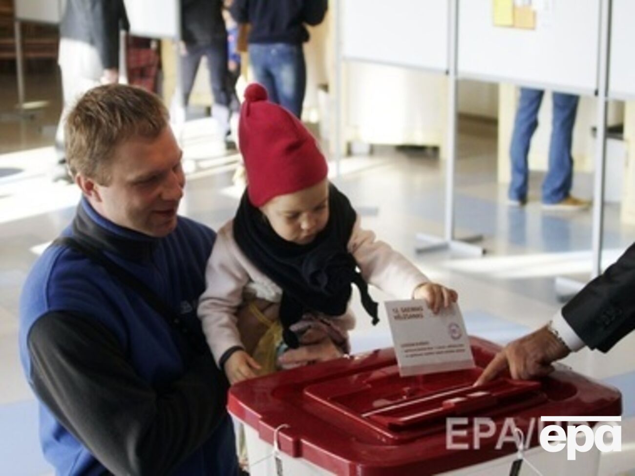 В Латвии назвали обвинения РФ нудно смешными