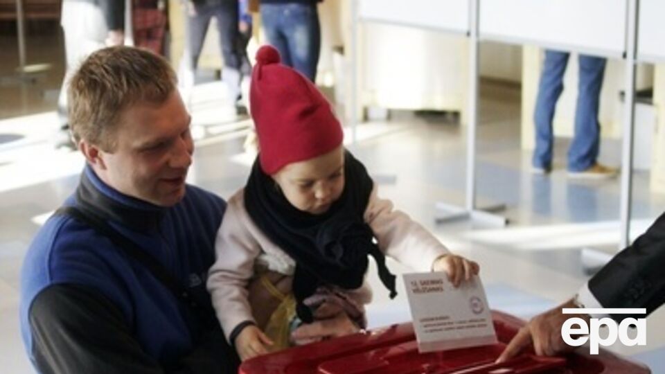 В Латвии назвали обвинения РФ нудно смешными