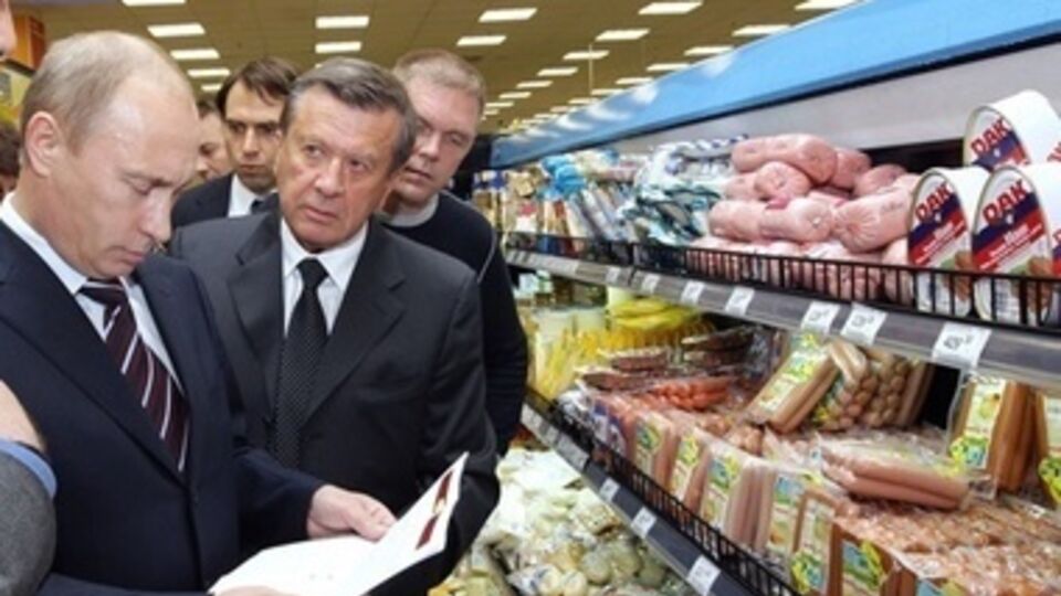 Ограничения России на импорт продуктов привели к росту цен в стране