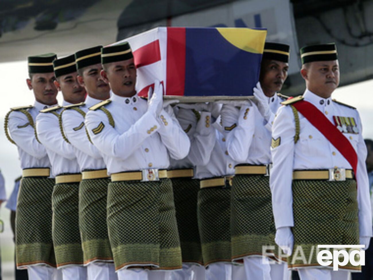 В сбитом Boeing 777 погибли 43&nbsp;малайзийца