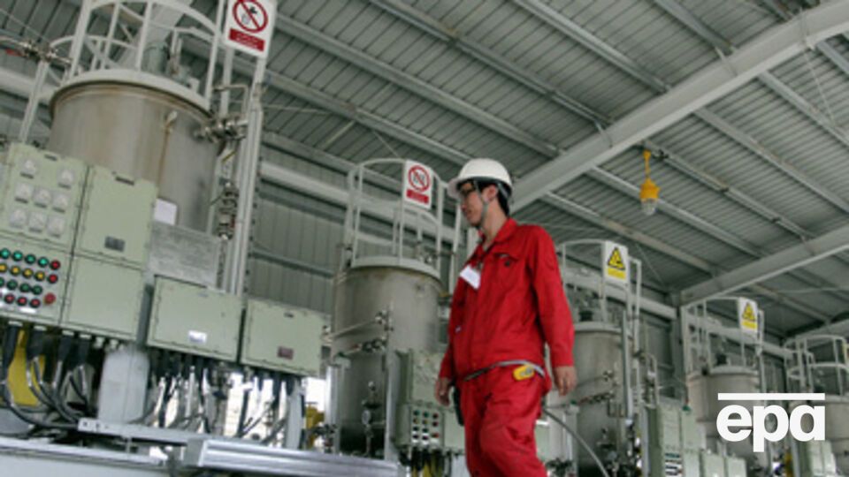 Цены на нефть рекордно падают