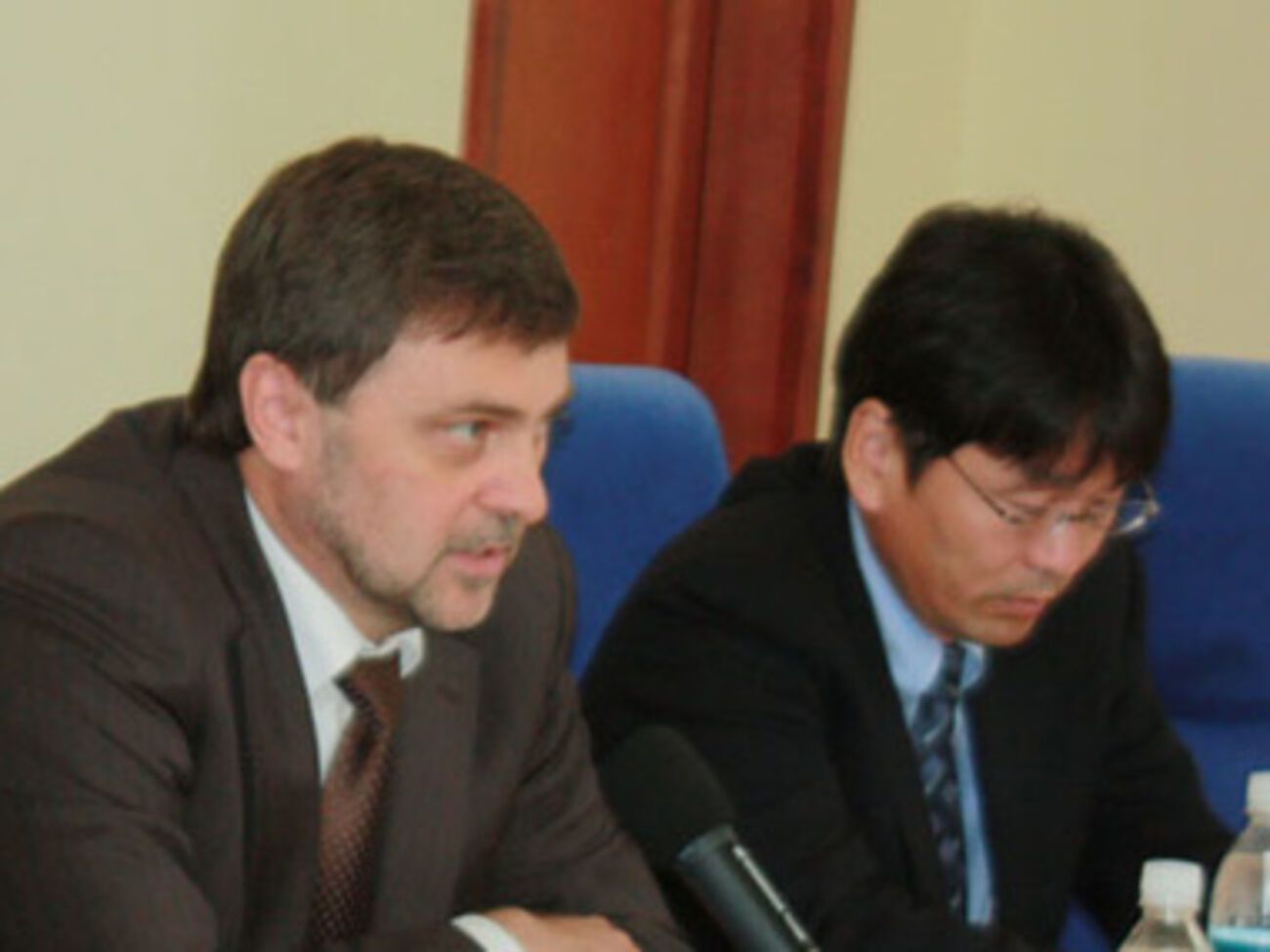 Константин Ворушилин (слева) долгое время работал в компаниях Петра Порошенко