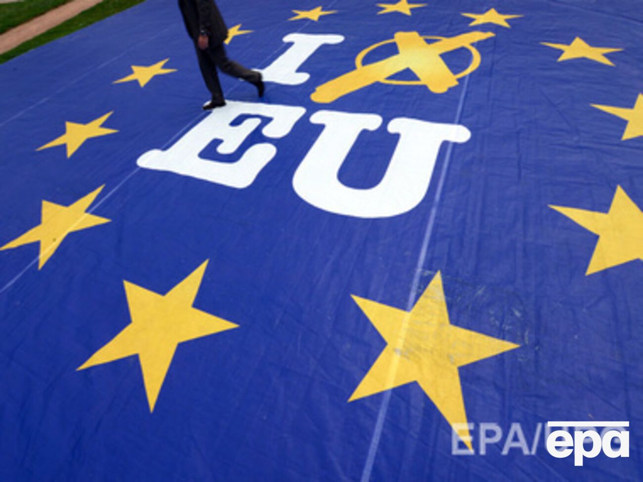 Присоединение Украины к ЕС поддерживают большинство украинцев