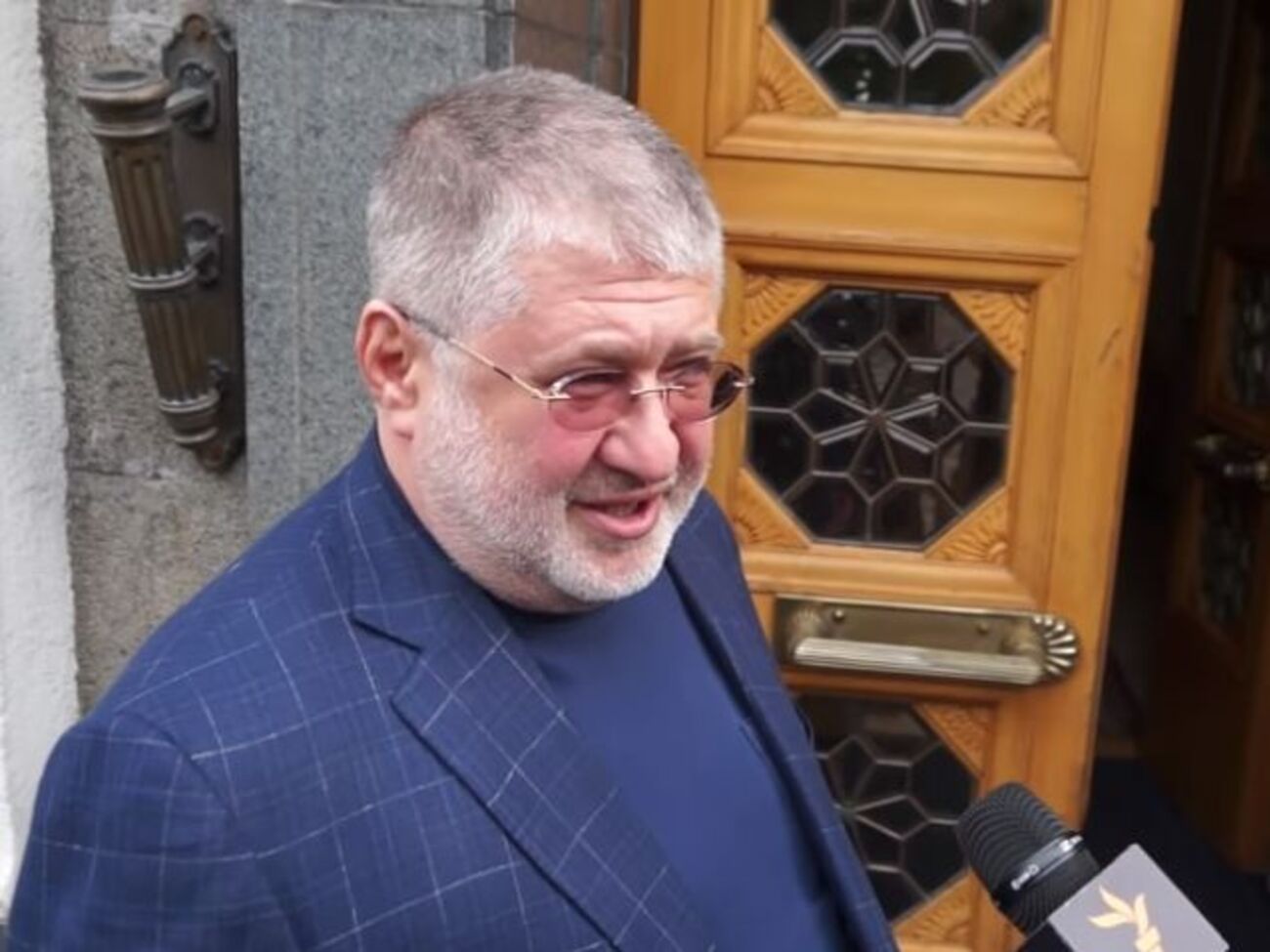 У Коломойского есть три паспорта