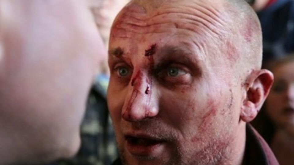 Драка между активистами Евромайдана и экс-беркутовцами в Киеве. Фоторепортаж