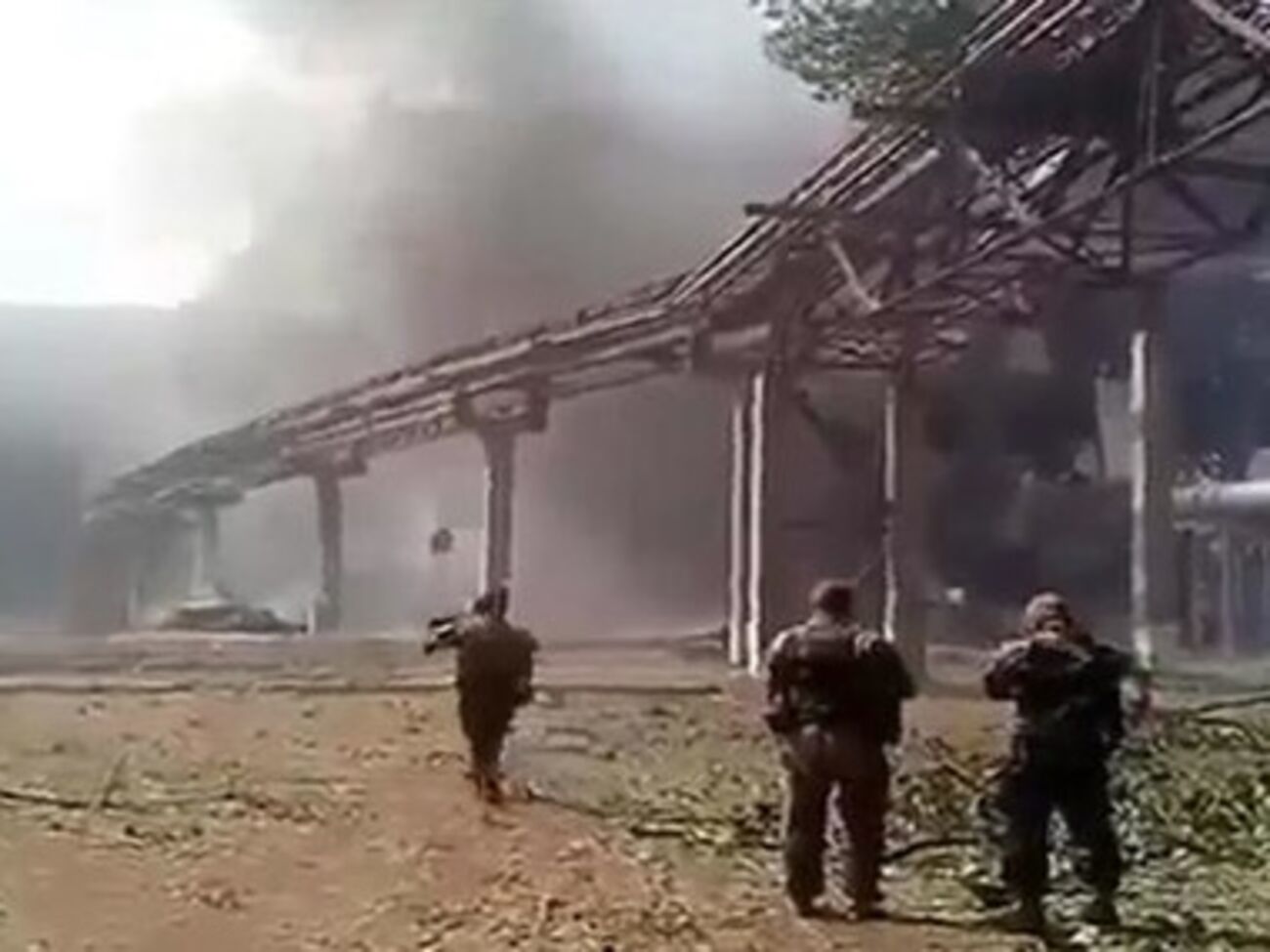 По информации СНБО, ситуация в районе Счастья остается одной из самых напряженных в зоне АТО.