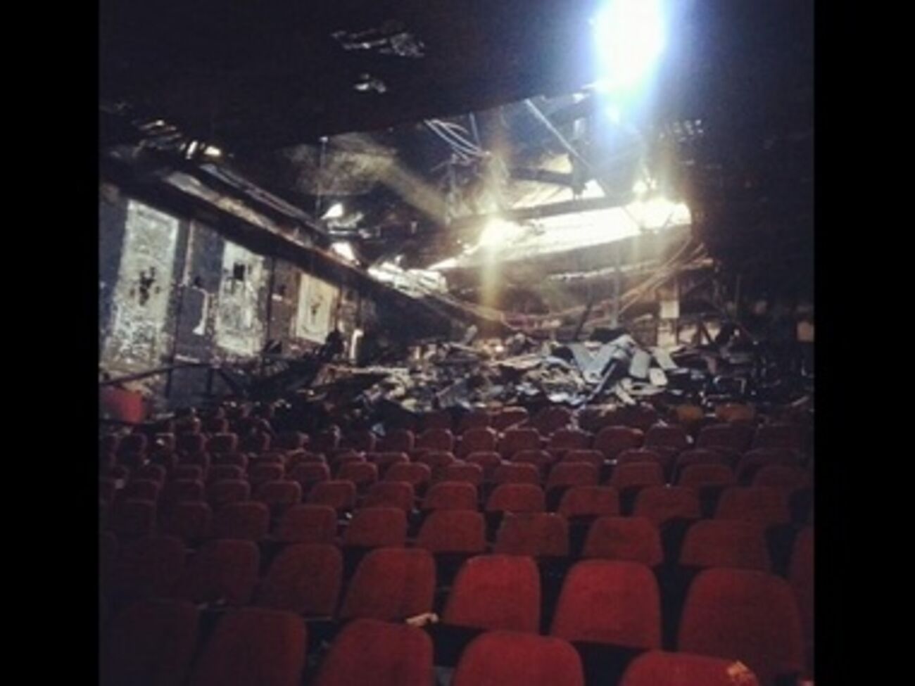 Зал "Гегемон" после пожара