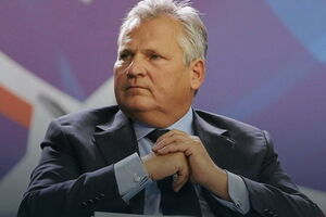 Александр Квасьневский