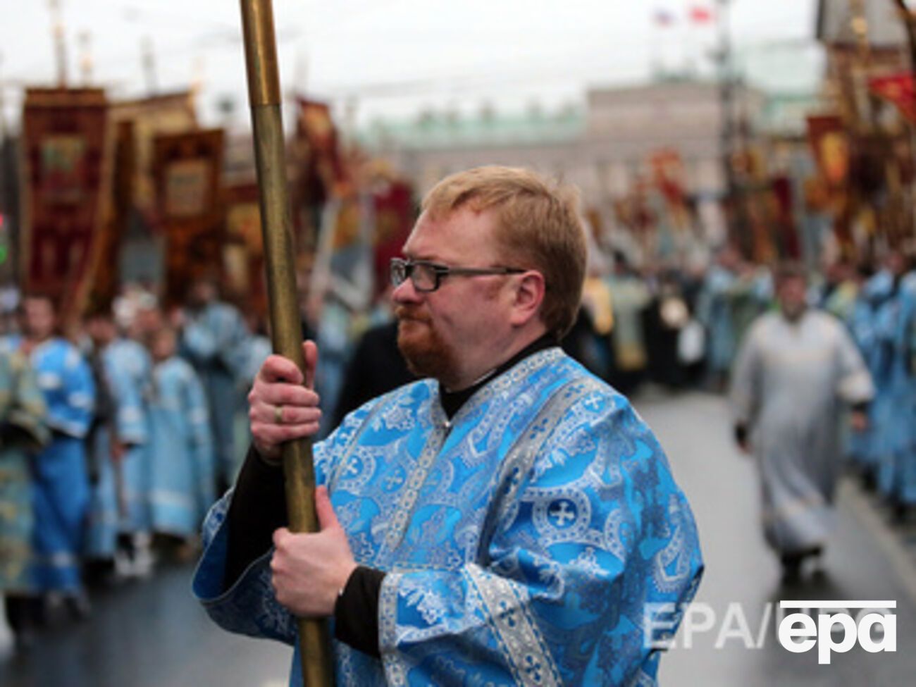 Милонов назвал поступок Кука "политическим ходом"