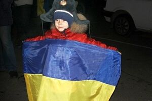 Николаев встречает своих героев