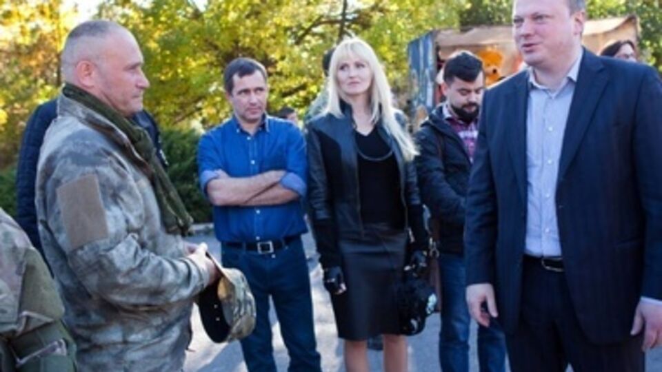 Коррупцию смогут извести только люди, прошедшие войну, считает Олейник