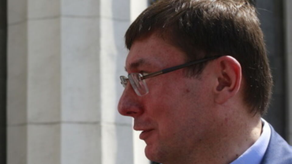 Луценко может возглавить фракцию Блока Порошенко в Раде