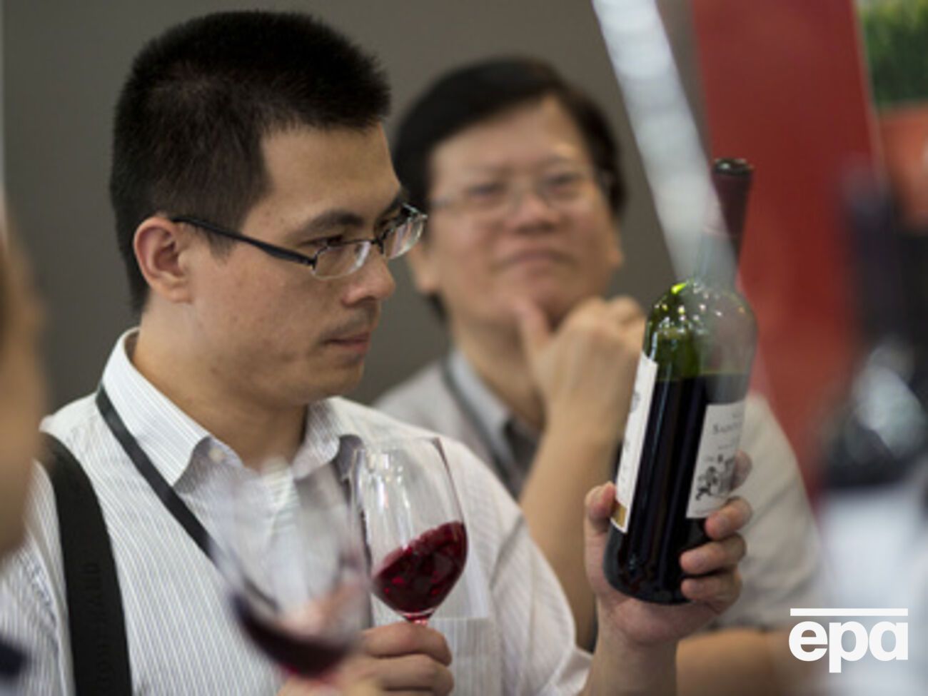 На бутылке не хватает количества калорий