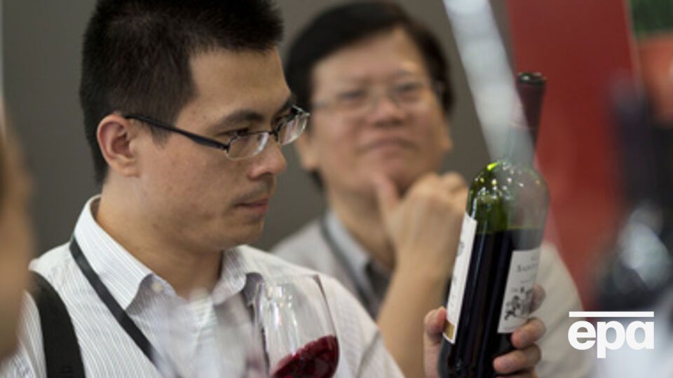 На бутылке не хватает количества калорий