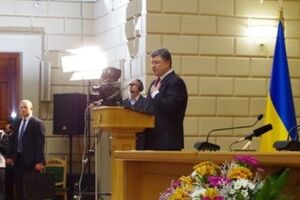 Петр Порошенко --- Крымский вопрос я поднимаю на каждой международной конференции