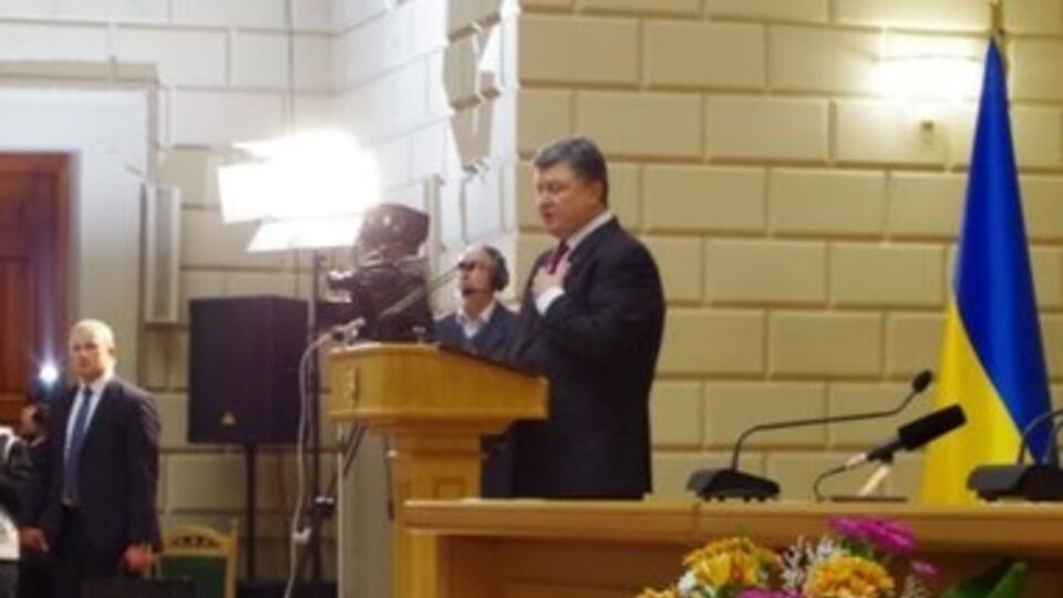 Петр Порошенко --- Крымский вопрос я поднимаю на каждой международной конференции