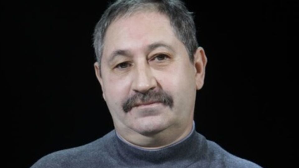 Гольц считает, что украинской армии нет нужды удерживать аэропорт любой ценой