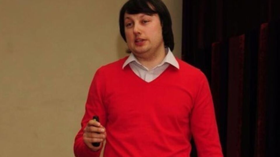 По словам Мендеса, жители Донецка обвиняют украинскую армию в неизбирательных методах ведения войны.