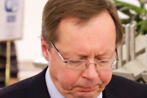 Российский представитель ОБСЕ заявляет, что миссия российских военных в Украине – миротворческая