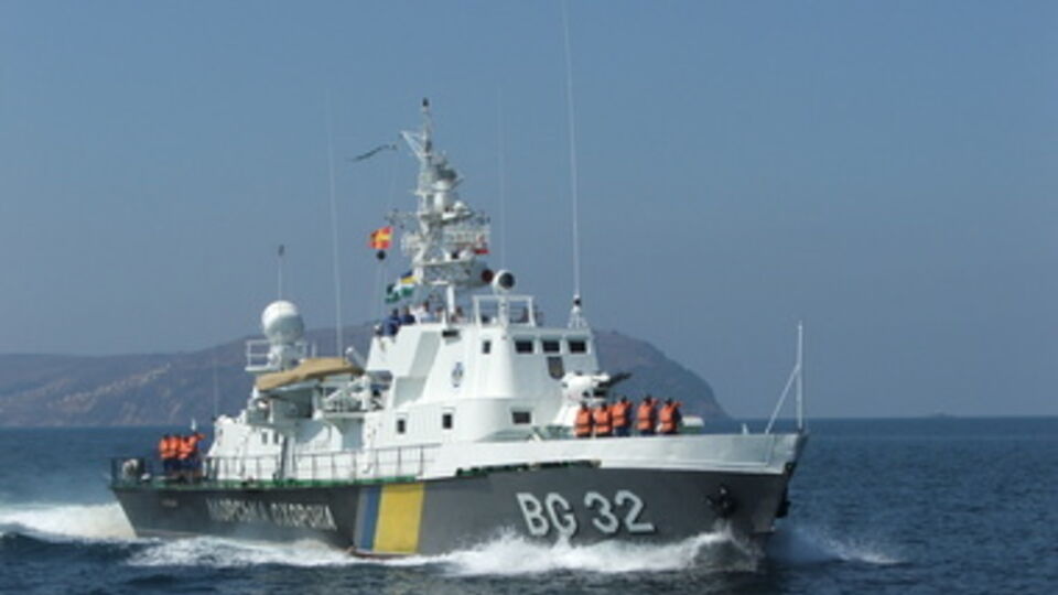 Пограничники двигались на расстоянии нескольких километров от берега