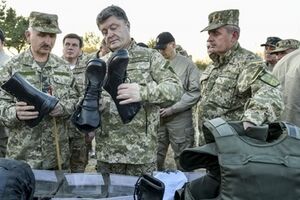 Петр Порошенко: Мы должны сделать все, чтобы воин был накормлен, в тепле