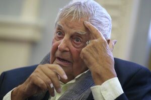 Юрий Любимов