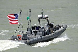 Беспилотный катер