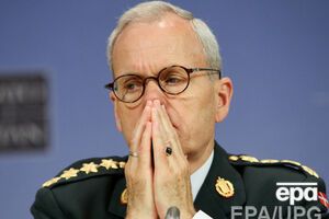 НАТО не признало и не будет признавать аннексию Крыма Россией, подчеркнул Бартелс