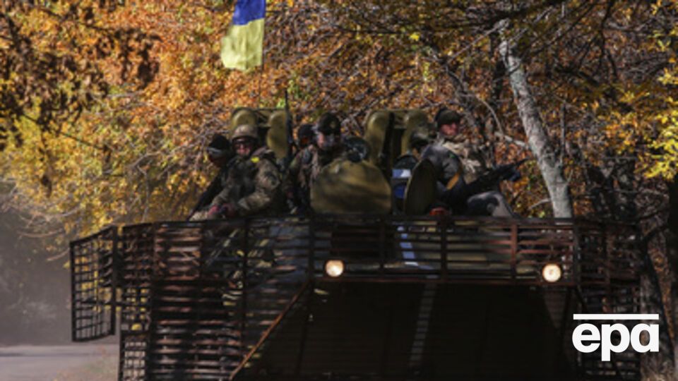 Несколько тысяч аптечек передали бойцам в зону АТО в качестве гуманитарной помощи