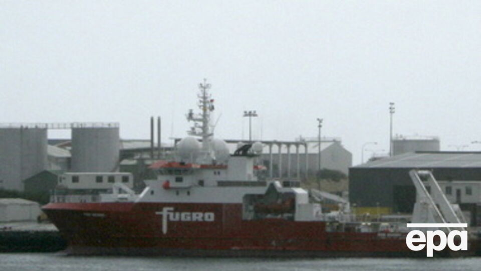 Поиски пропавшего самолета возобновлены