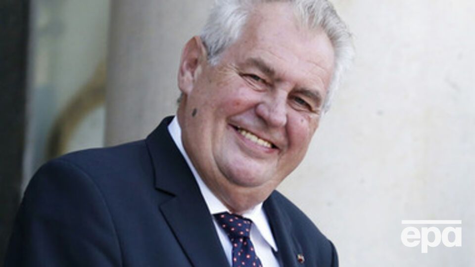 Земан выступает за отмену санкций против России