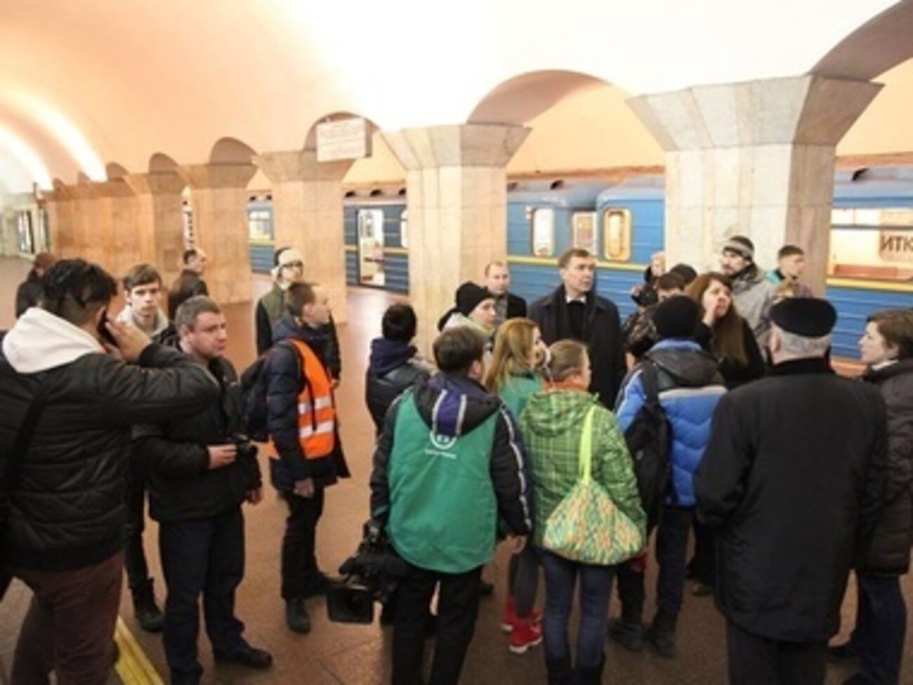 Неизвестный сообщил о минировании станции