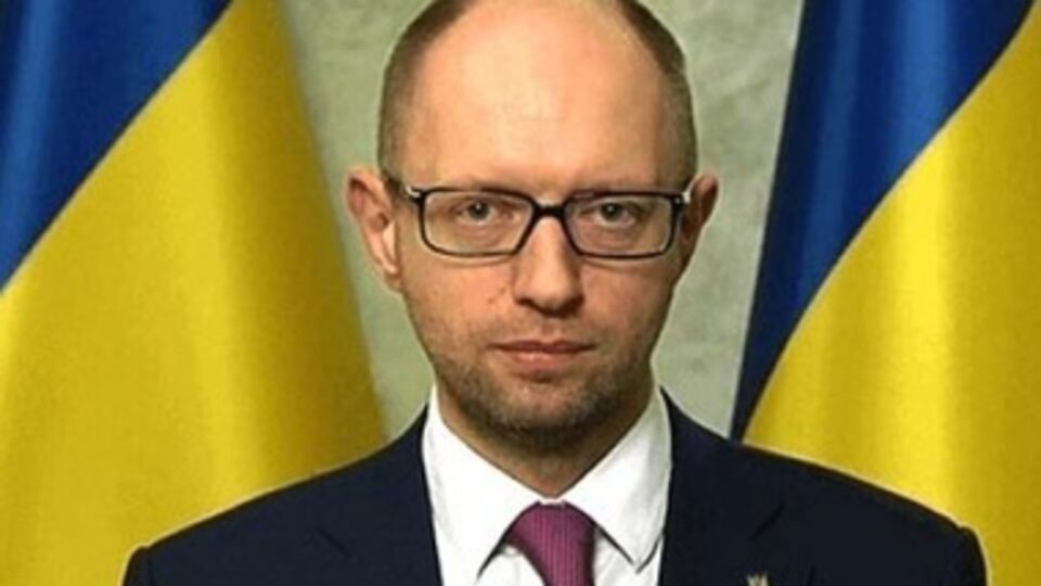Яценюк намерен бороться с коррупцией