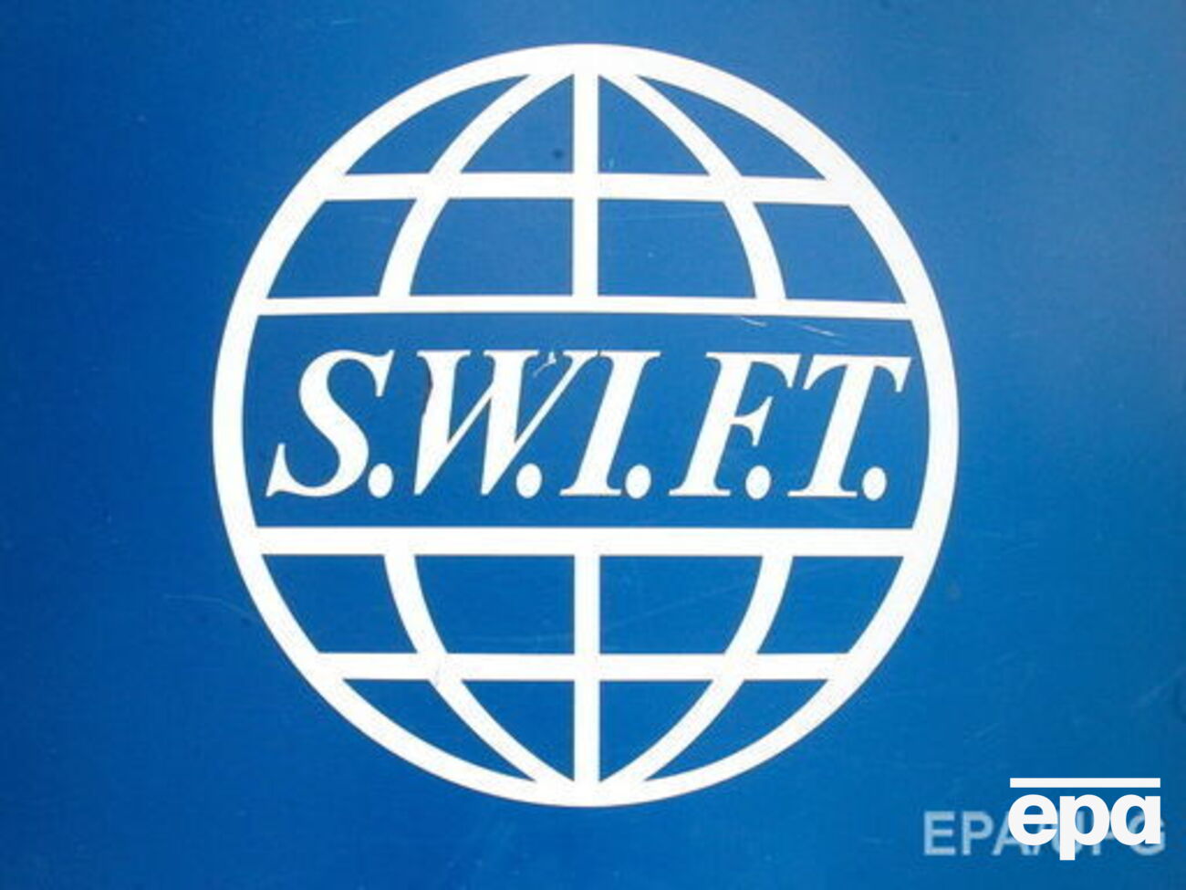 SWIFT не будет реагировать на индивидуальные призывы отключить страны от своих услуг