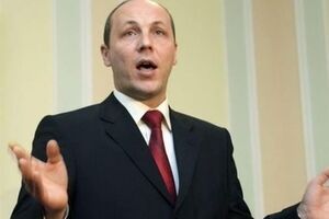 Андрей Парубий: После небольшой передышки враг снова будет атаковать