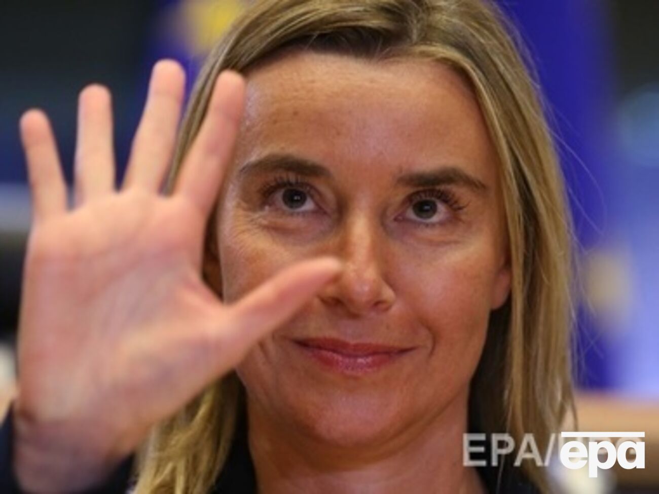 Могерини настаивает, что конфликт на востоке Украины может быть решен только политическим путем